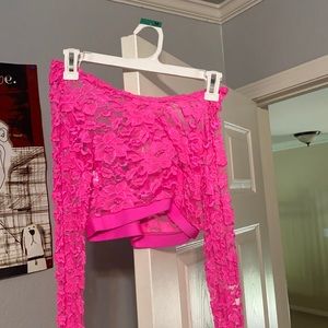 super cute crop top or over shirt